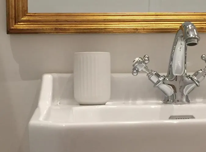 Maison Caju - Bed & Breakfast 3*